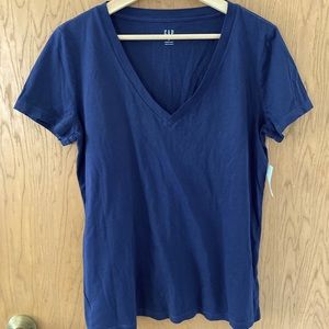 NWT GAP Navy V Neck T Shirt